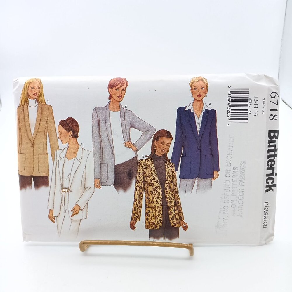 UNCUT Vintage Sewing PATTERN Butterick 6718, Womens Easy 2000 Petite Jacket